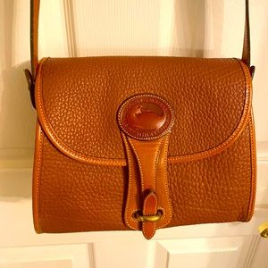 VINTAGE DOONEY and Bourke Authentic Leather vintage equestrian crossbody bag